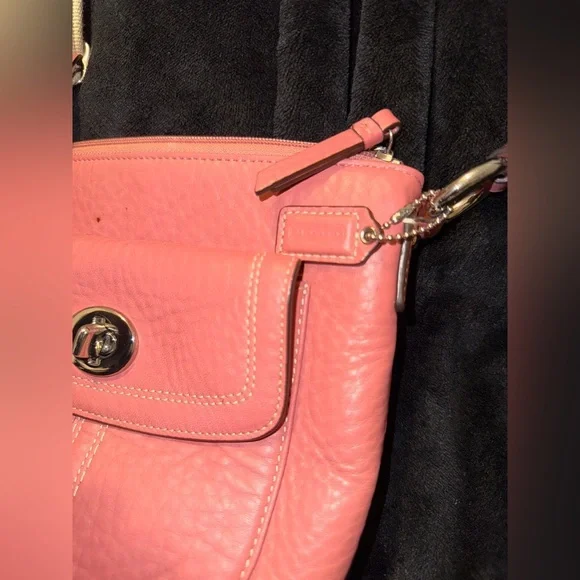 Coach Coral Crossbody Bag with Gold Details - Picture 6 of 16